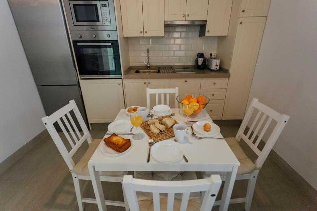 Komodo Gran Poder - Penthouse With Private Pool And Cozy Twin Bedroom Central Apartment Севилья Экстерьер фото