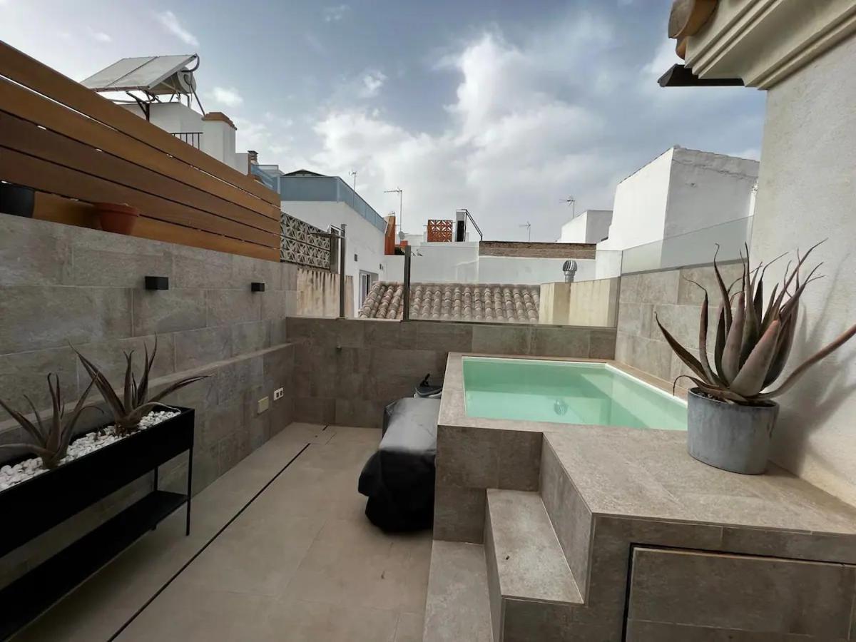 Komodo Gran Poder - Penthouse With Private Pool And Cozy Twin Bedroom Central Apartment Севилья Экстерьер фото