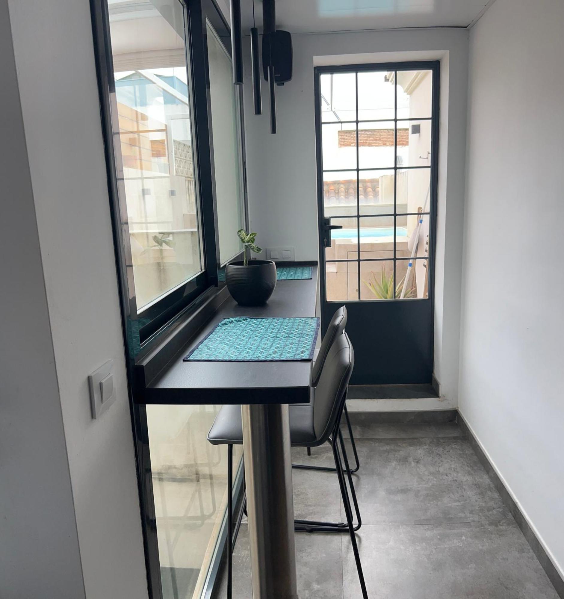 Komodo Gran Poder - Penthouse With Private Pool And Cozy Twin Bedroom Central Apartment Севилья Экстерьер фото